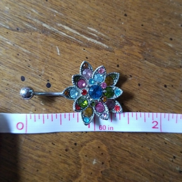 Rhinestone Lotus Belly Button Barbell - Picture 4 of 4